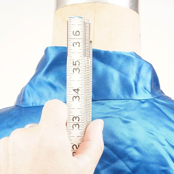 Vintage Golden Dragon Royal Blue Hand Embroidered Silk Robe with Belt Size M - Picture 8 of 15